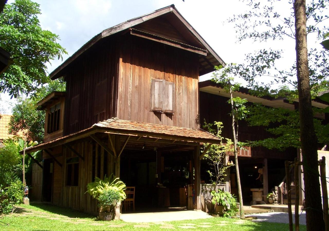Bed and Breakfast Tanita House Chiang Mai Zewnętrze zdjęcie