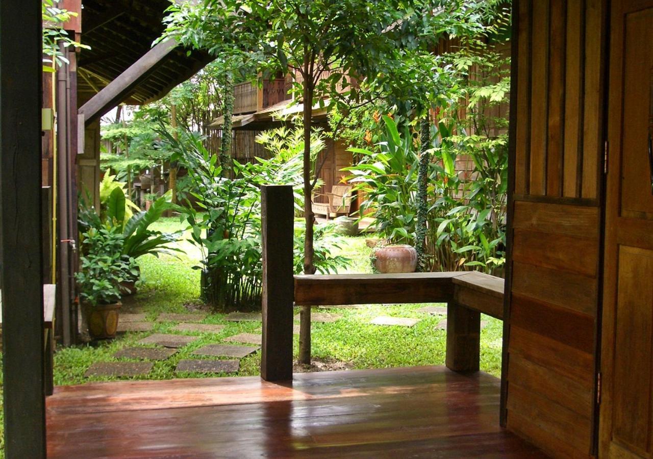 Bed and Breakfast Tanita House Chiang Mai Zewnętrze zdjęcie