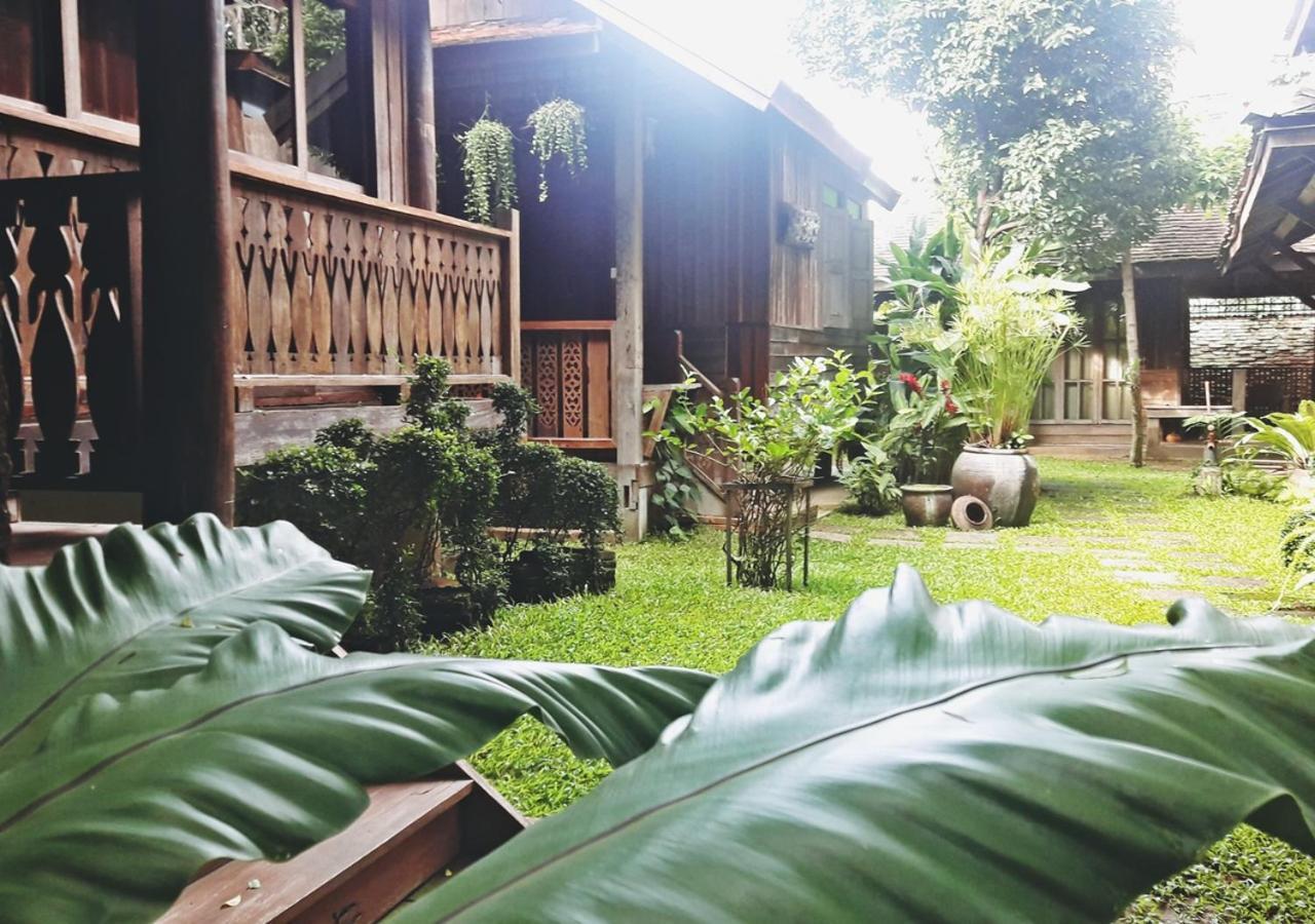 Bed and Breakfast Tanita House Chiang Mai Zewnętrze zdjęcie